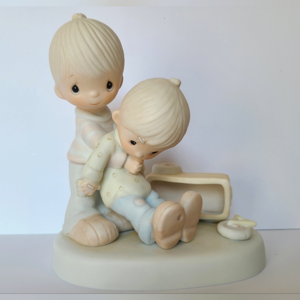 Vintage Precious Moments Love Lifted Me Collectible Porcelain Figurine